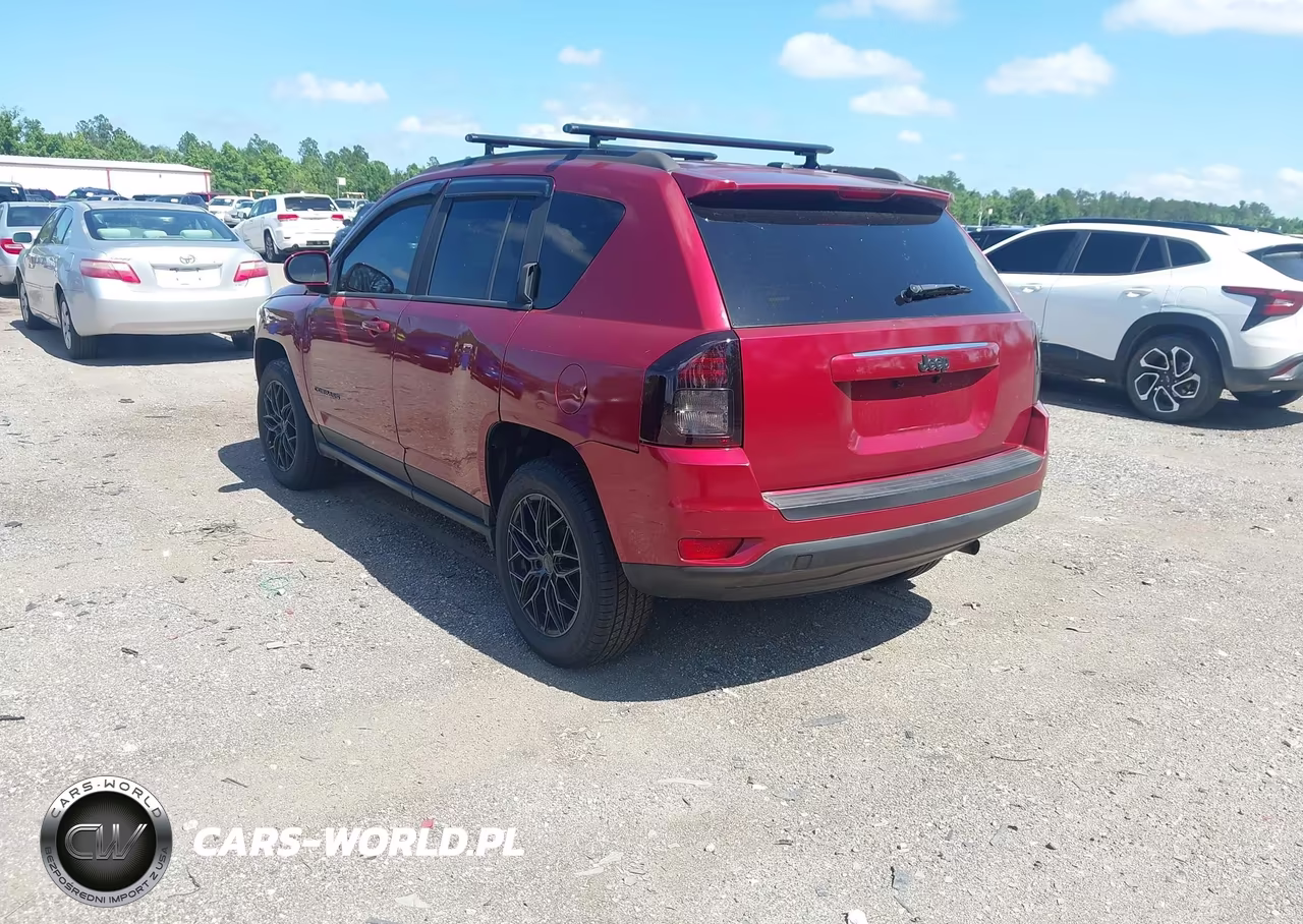 2016 Jeep Compass Latitude VIN:1C4NJCEA7GD666250 - 3