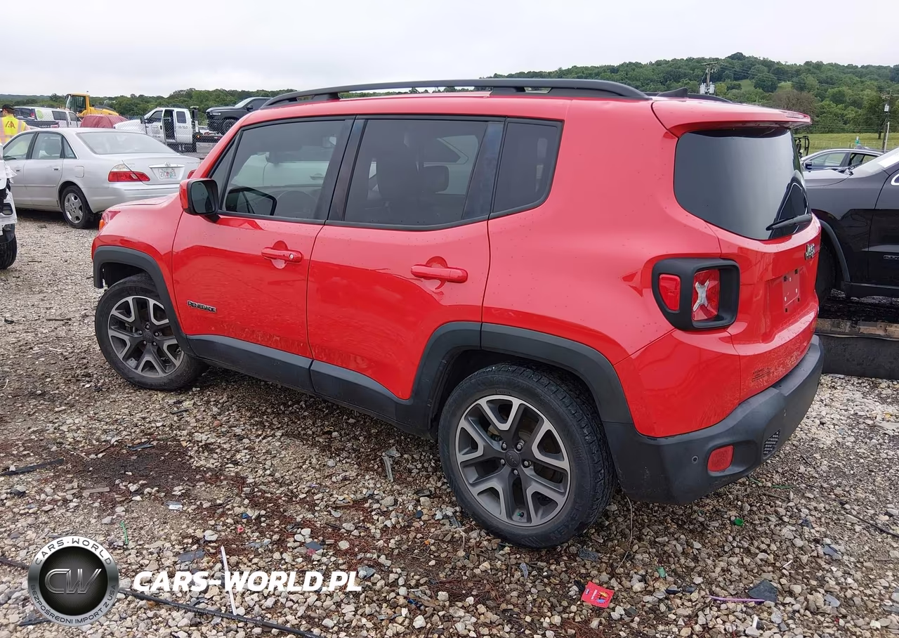 2018 Jeep Renegade Latitude Fwd VIN:ZACCJABB1JPG94076 - 3