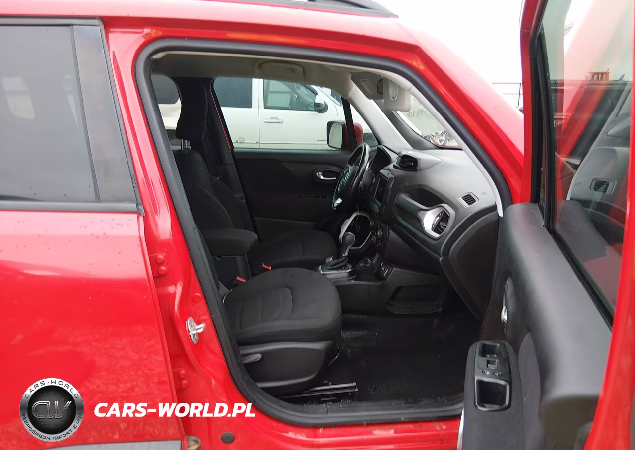 2018 Jeep Renegade Latitude Fwd VIN:ZACCJABB1JPG94076 - 5