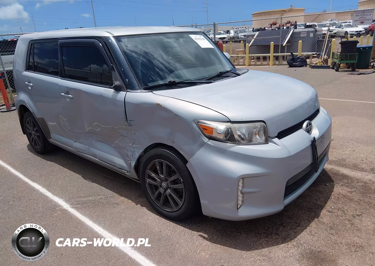 2013 Scion Xb 10 Series – zdjęcie 1 z 17