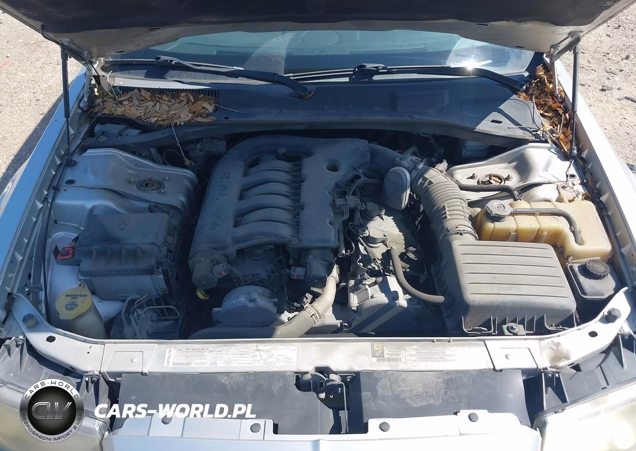 2007 Chrysler 300 Touring VIN:2C3KA53G57H884488 - 10