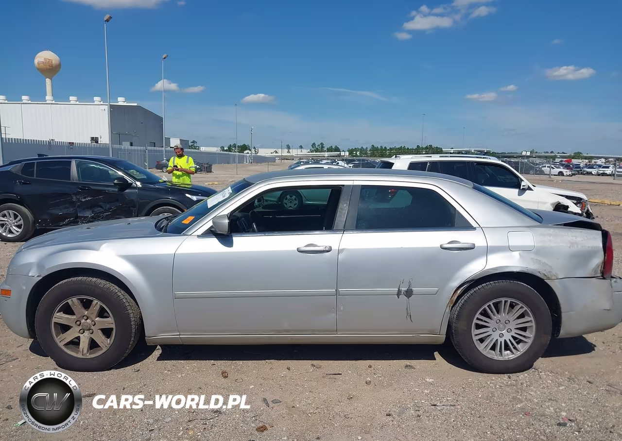 2007 Chrysler 300 Touring VIN:2C3KA53G57H884488 - 15