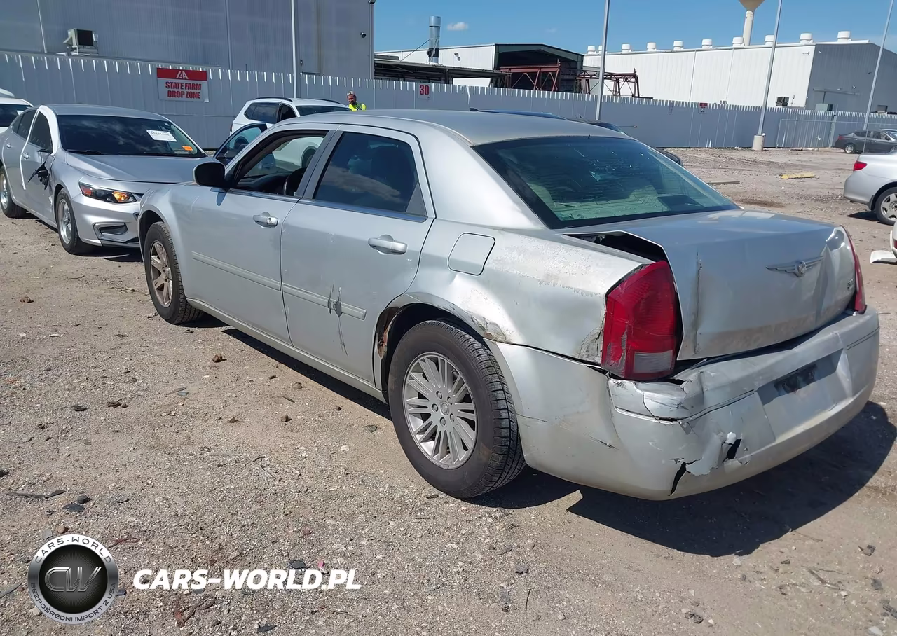 2007 Chrysler 300 Touring VIN:2C3KA53G57H884488 - 3
