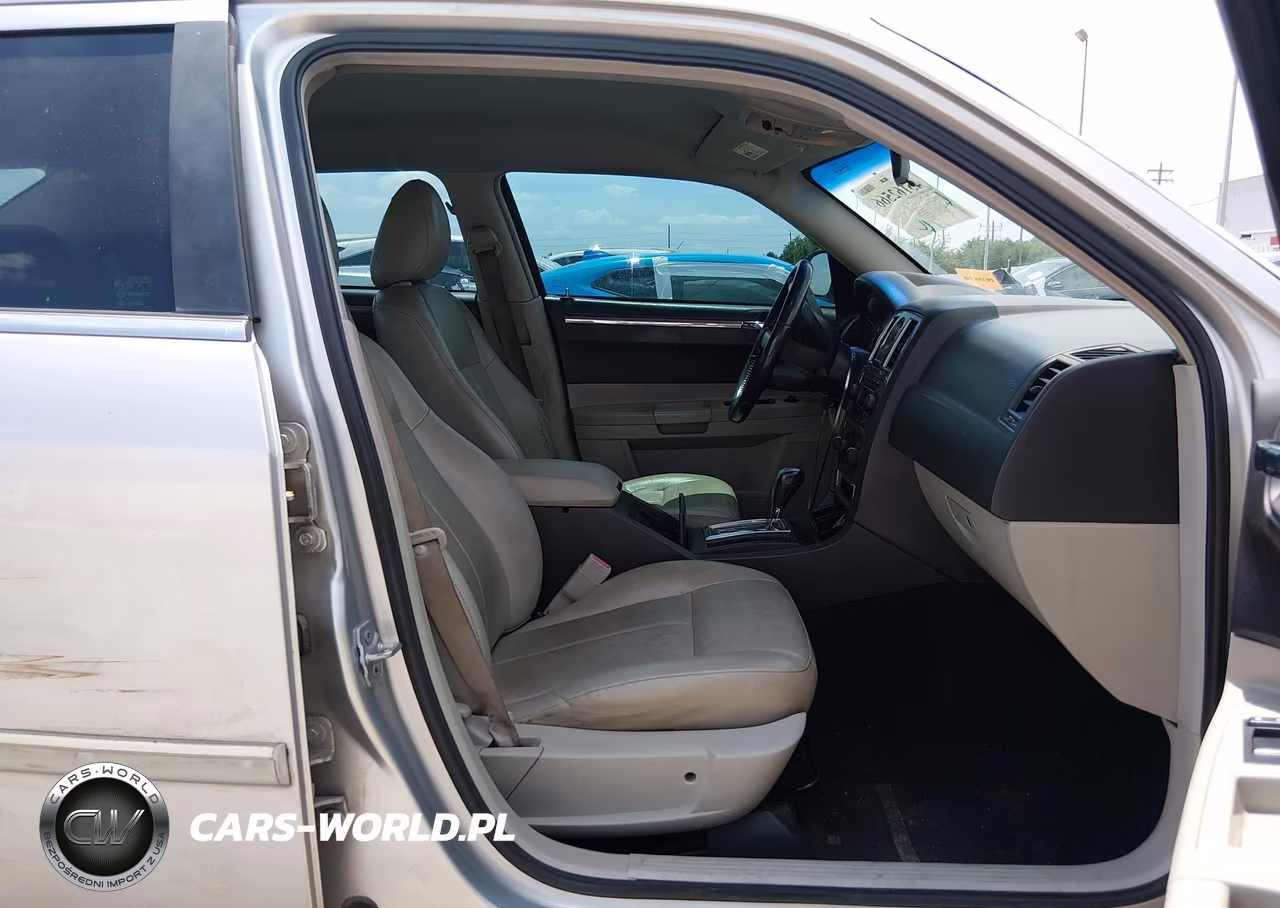 2007 Chrysler 300 Touring VIN:2C3KA53G57H884488 - 5