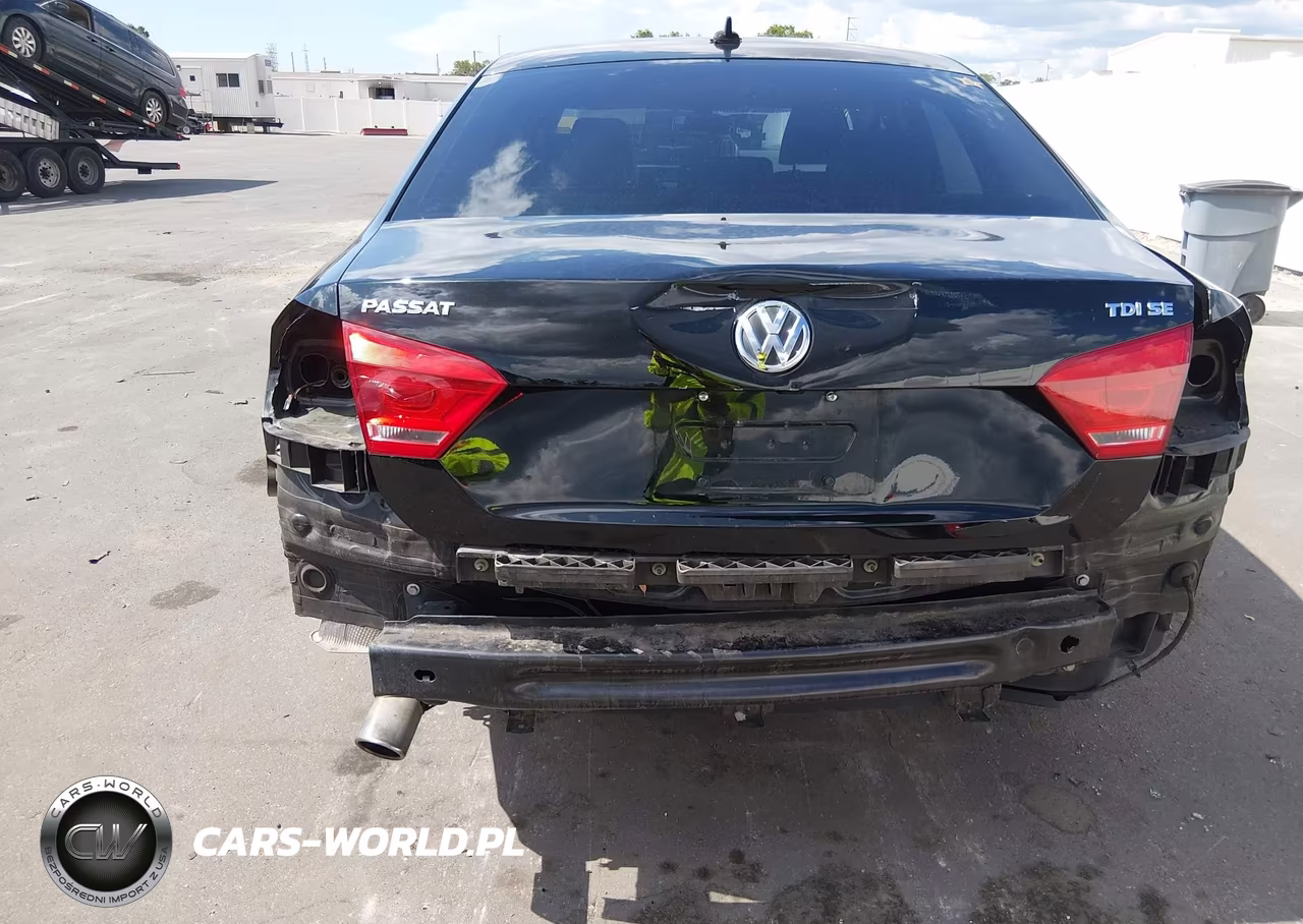 2015 Volkswagen Passat 2.0L Tdi Se VIN:1VWBV7A31FC088136 - 12