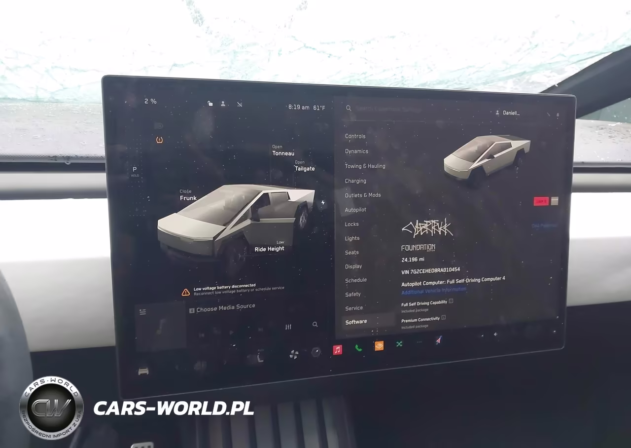 2024 Tesla Cybertruck All-Wheel Drive VIN:7G2CEHED8RA010454 - 18