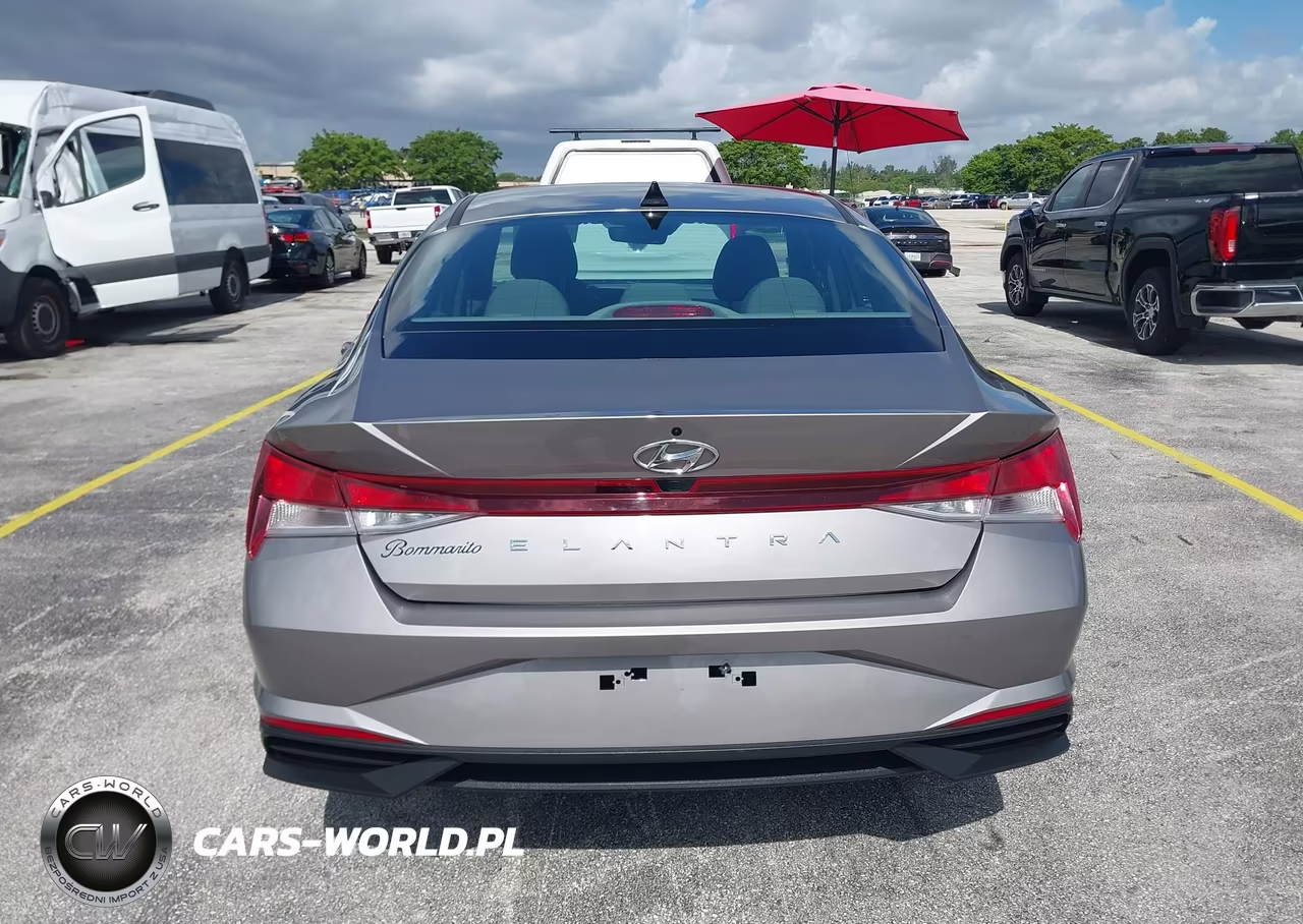 2023 Hyundai Elantra Sel VIN:KMHLM4AG4PU497931 - 16