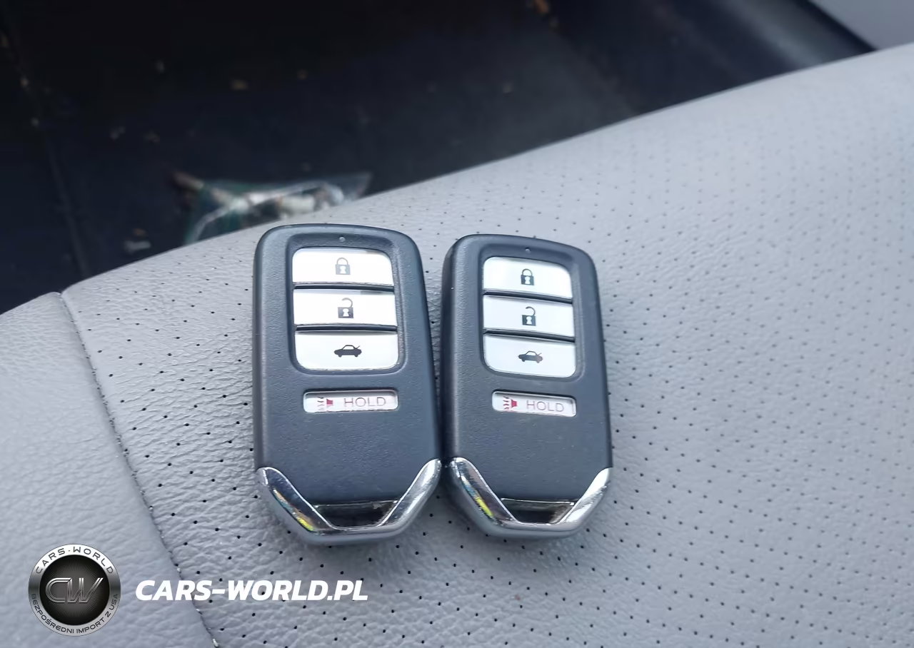 2015 Honda Accord Ex-L V-6 VIN:1HGCR3F83FA024816 - 11