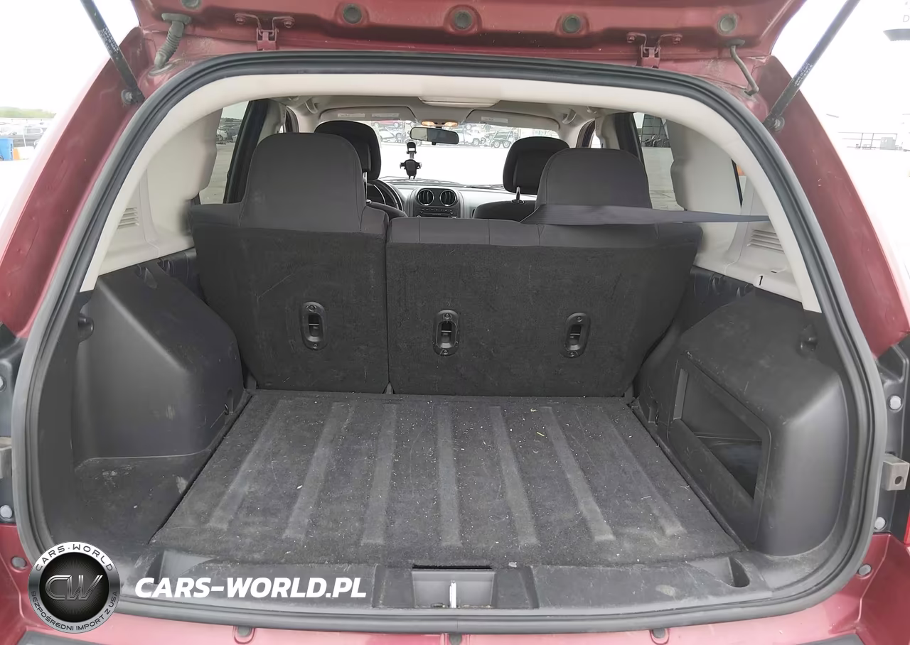 2012 Jeep Compass Latitude VIN:1C4NJDEB4CD614647 - 13