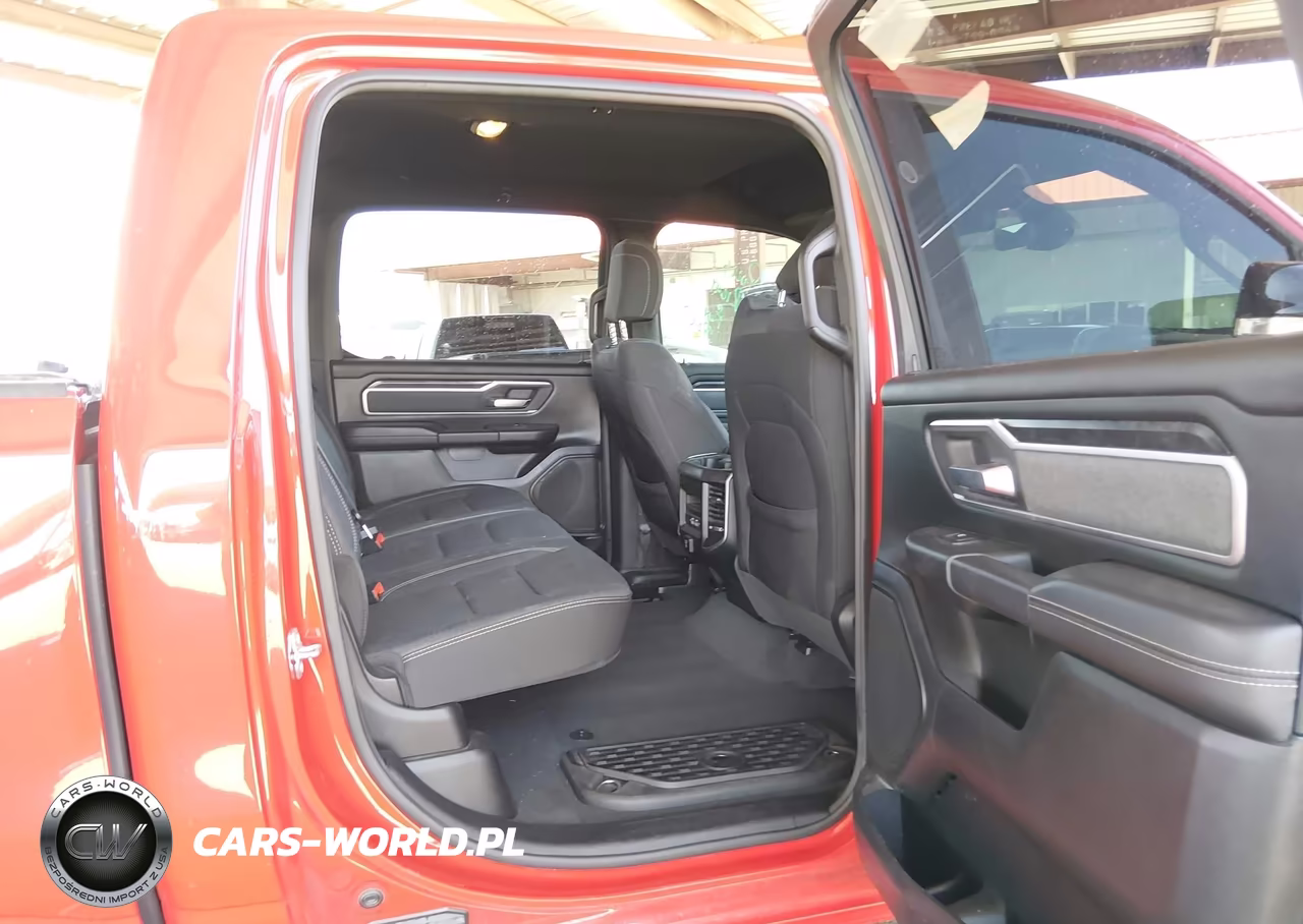 2021 Ram 1500 Big Horn 4X2 5'7 Box VIN:1C6RREFT6MN590068 - 8