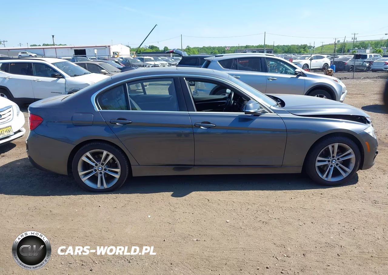 2017 BMW 330I xDrive VIN:WBA8D9G51HNU60972 - 13