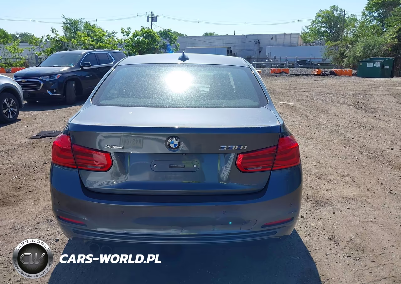 2017 BMW 330I xDrive VIN:WBA8D9G51HNU60972 - 16