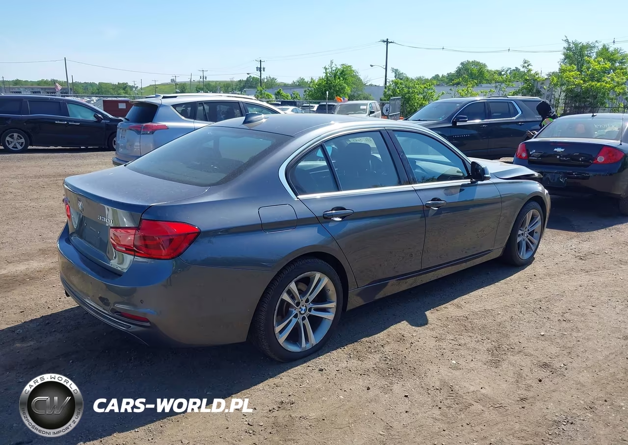 2017 BMW 330I xDrive VIN:WBA8D9G51HNU60972 - 4