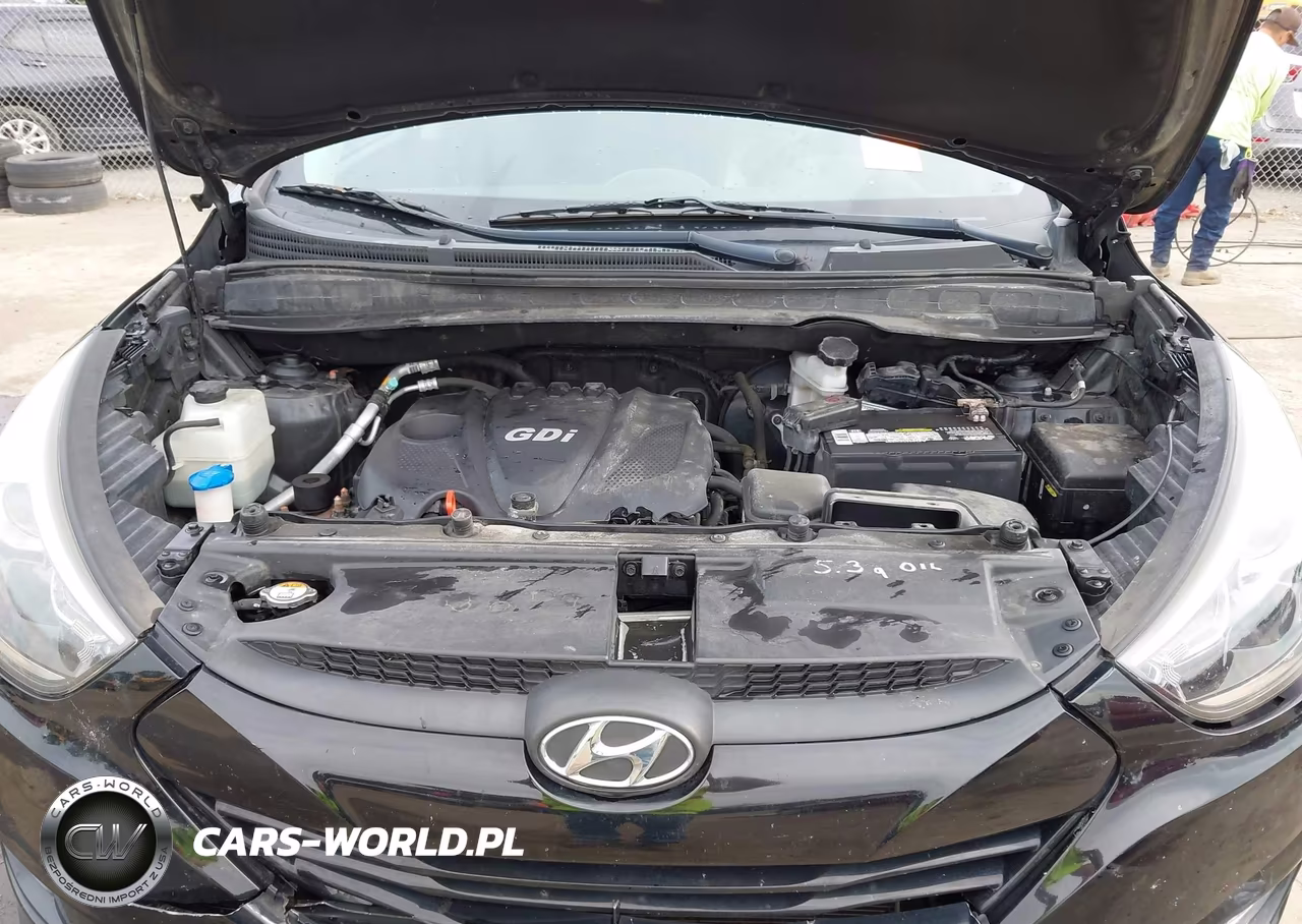 2014 Hyundai Tucson Walking Dead Edition VIN:KM8JUCAG9EU936488 - 10