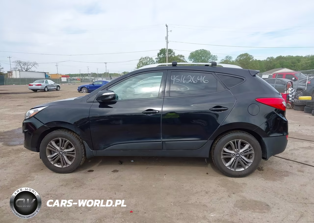 2014 Hyundai Tucson Walking Dead Edition VIN:KM8JUCAG9EU936488 - 14