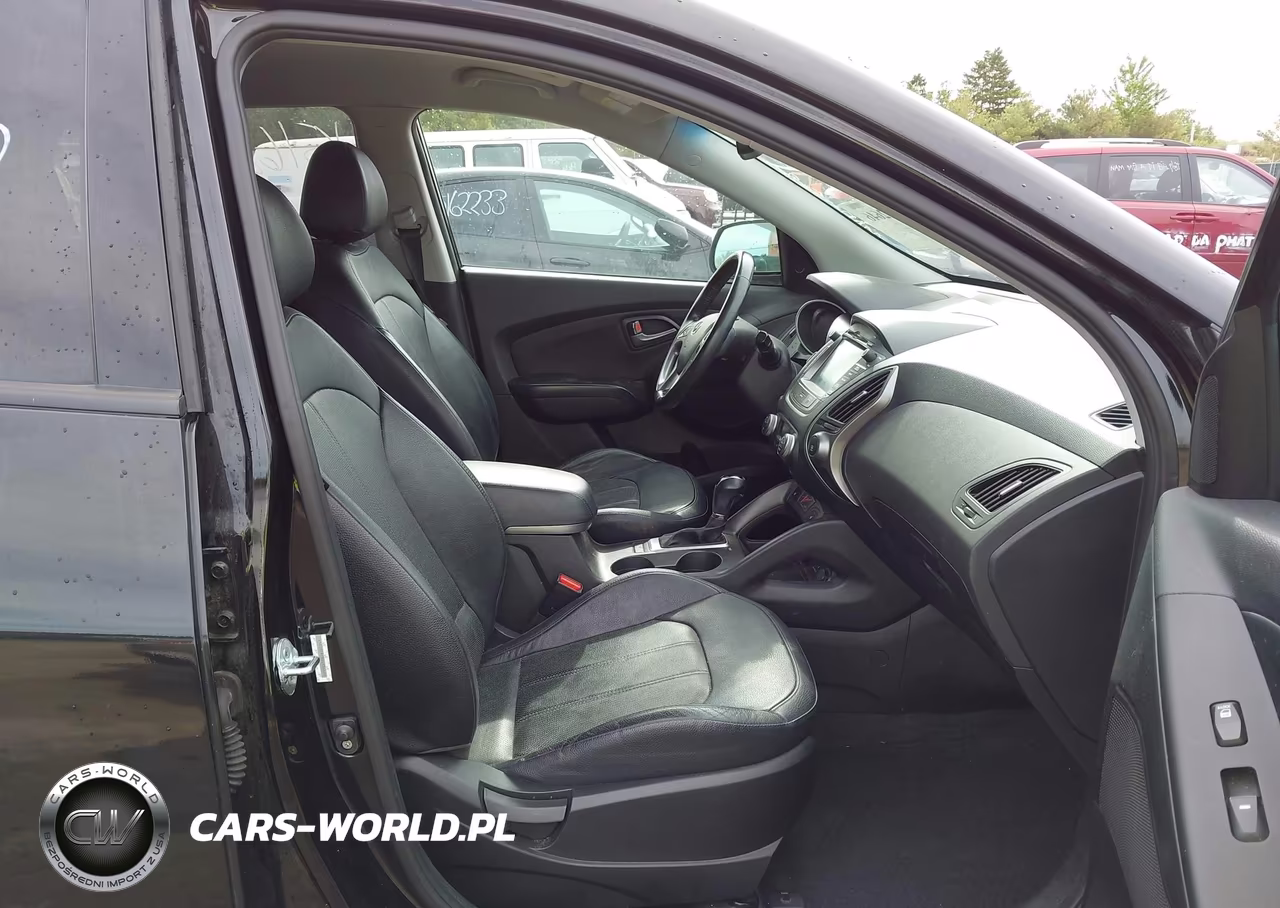 2014 Hyundai Tucson Walking Dead Edition VIN:KM8JUCAG9EU936488 - 5