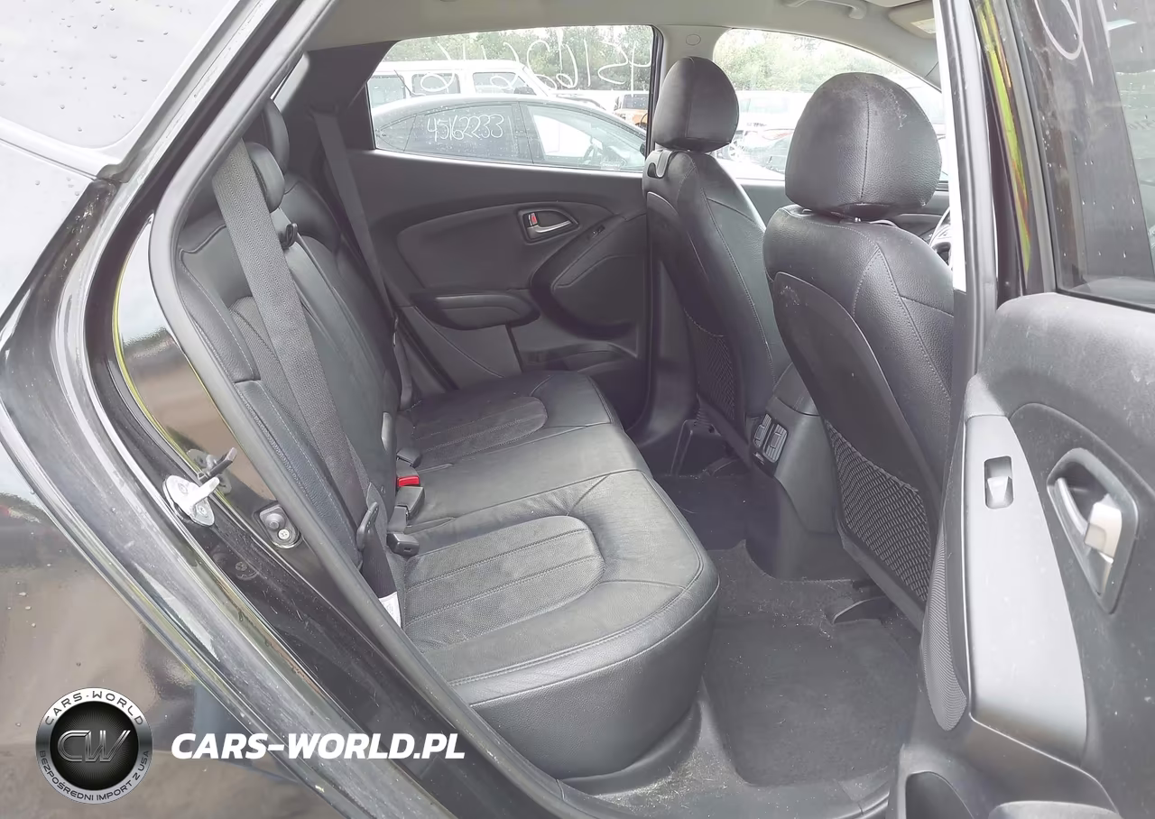 2014 Hyundai Tucson Walking Dead Edition VIN:KM8JUCAG9EU936488 - 8