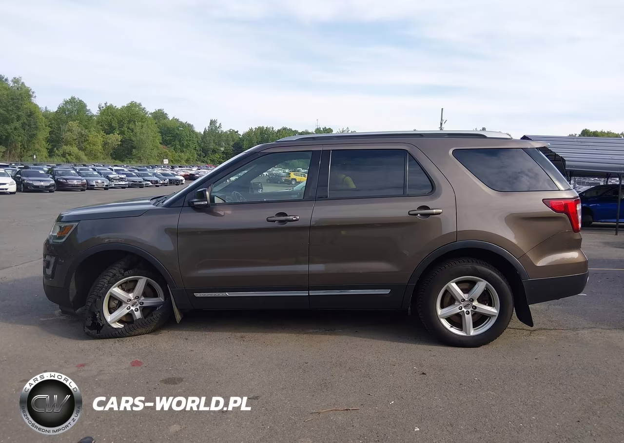 2016 Ford Explorer Xlt VIN:1FM5K8D85GGB08478 - 14