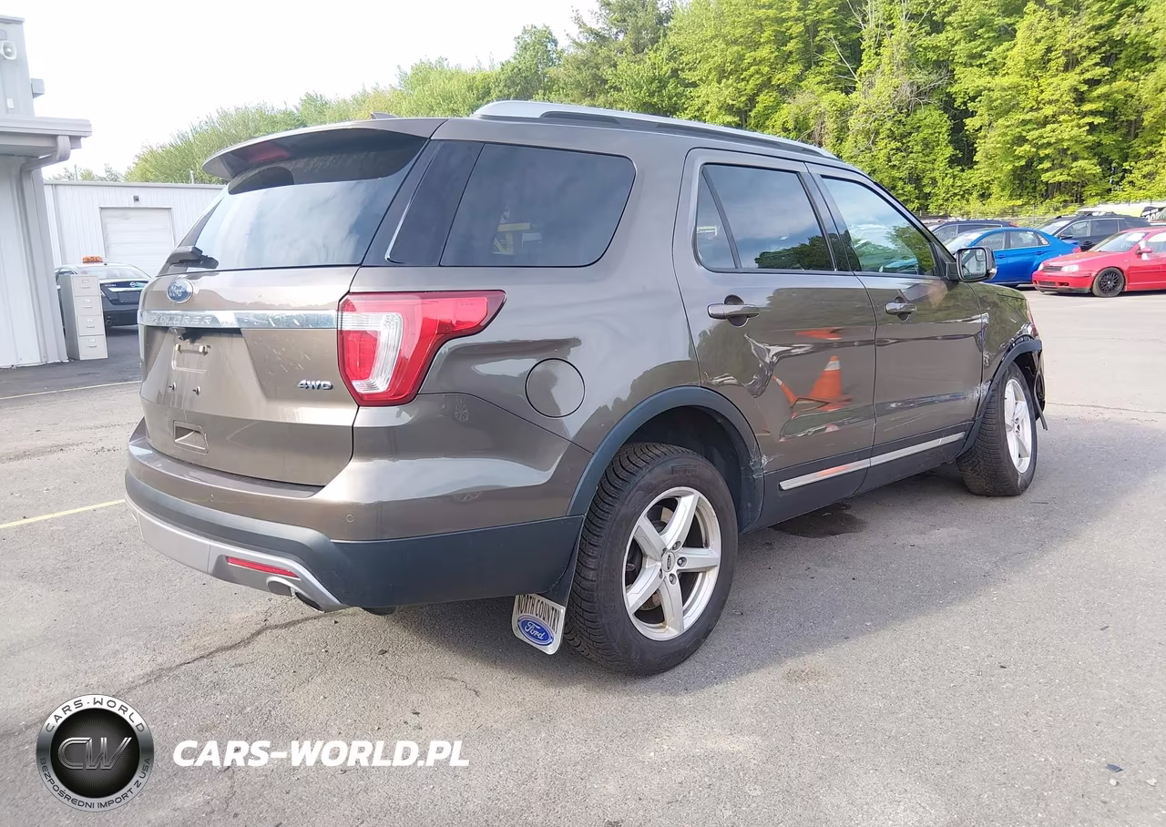 2016 Ford Explorer Xlt VIN:1FM5K8D85GGB08478 - 4