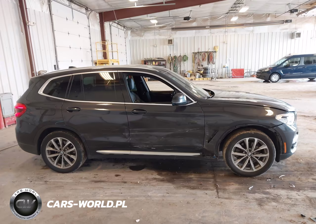 2019 BMW X3 xDrive30I VIN:5UXTR9C5XKLE15148 - 13