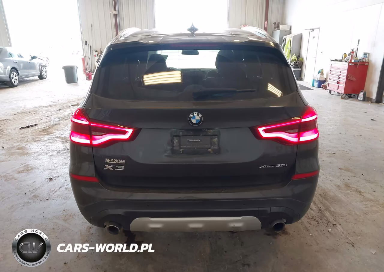 2019 BMW X3 xDrive30I VIN:5UXTR9C5XKLE15148 - 16