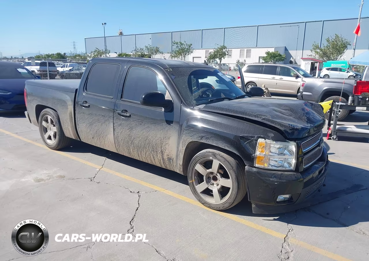 2013 Chevrolet Silverado 1500 Ltz – zdjęcie 1 z 15
