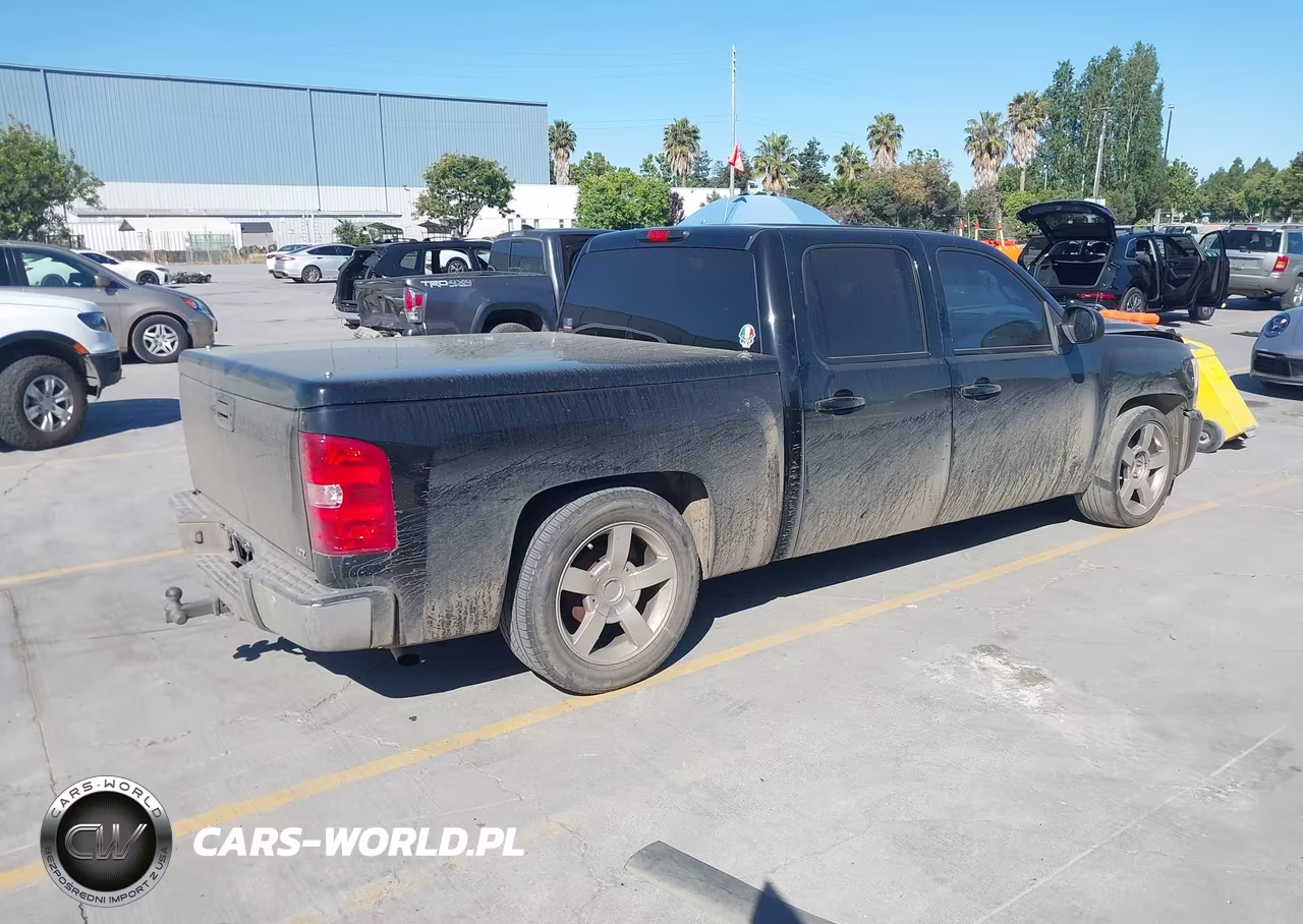 2013 Chevrolet Silverado 1500 Ltz VIN:3GCPCTE02DG235954 - 3