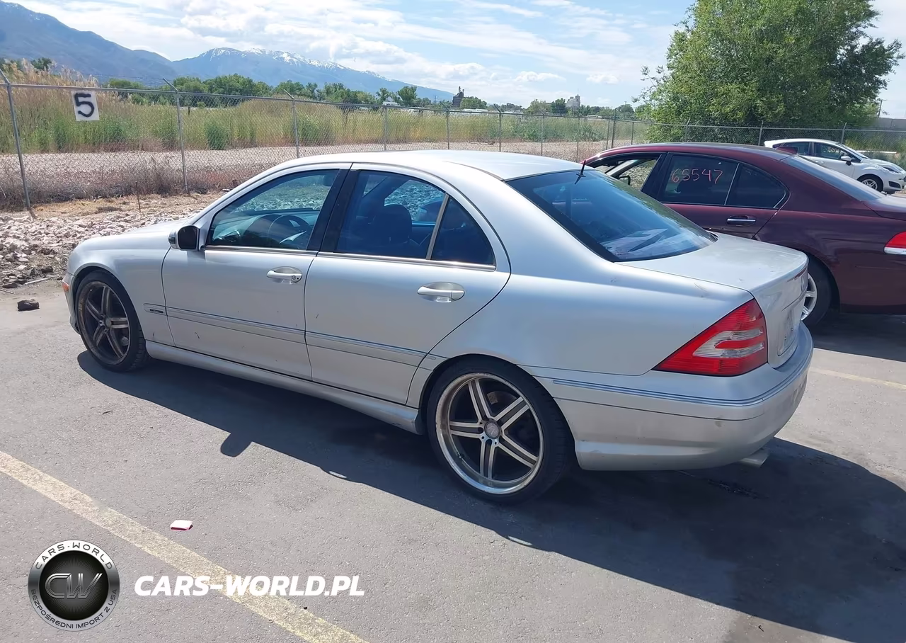 2005 Mercedes-Benz C 230K Sport Sedan VIN:WDBRF40J05F636412 - 3