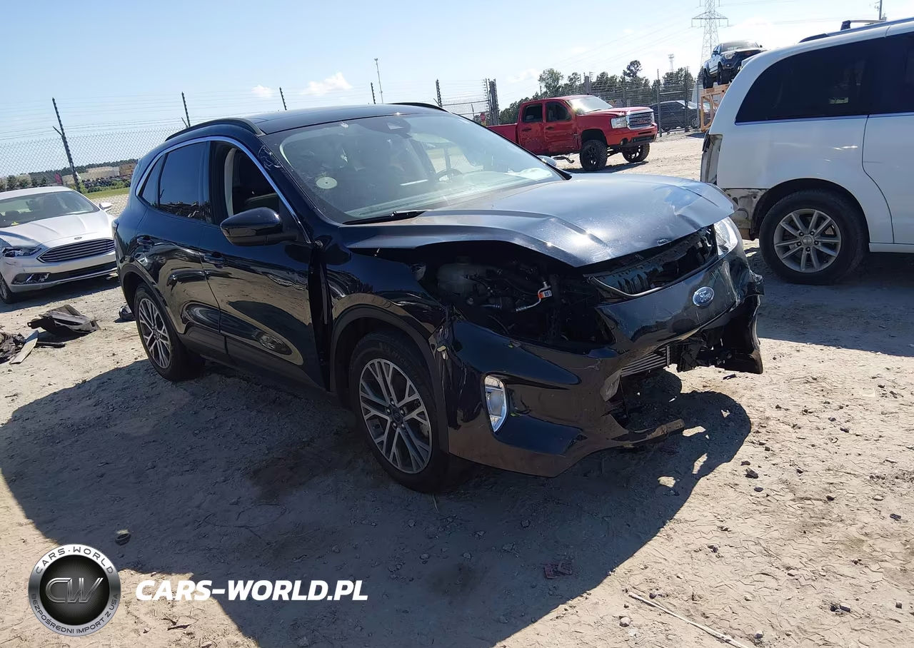2021 Ford Escape Sel