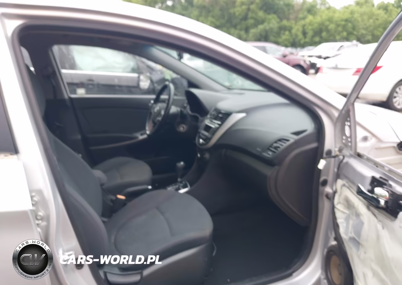 2014 Hyundai Accent Se VIN:KMHCU5AE3EU173970 - 5