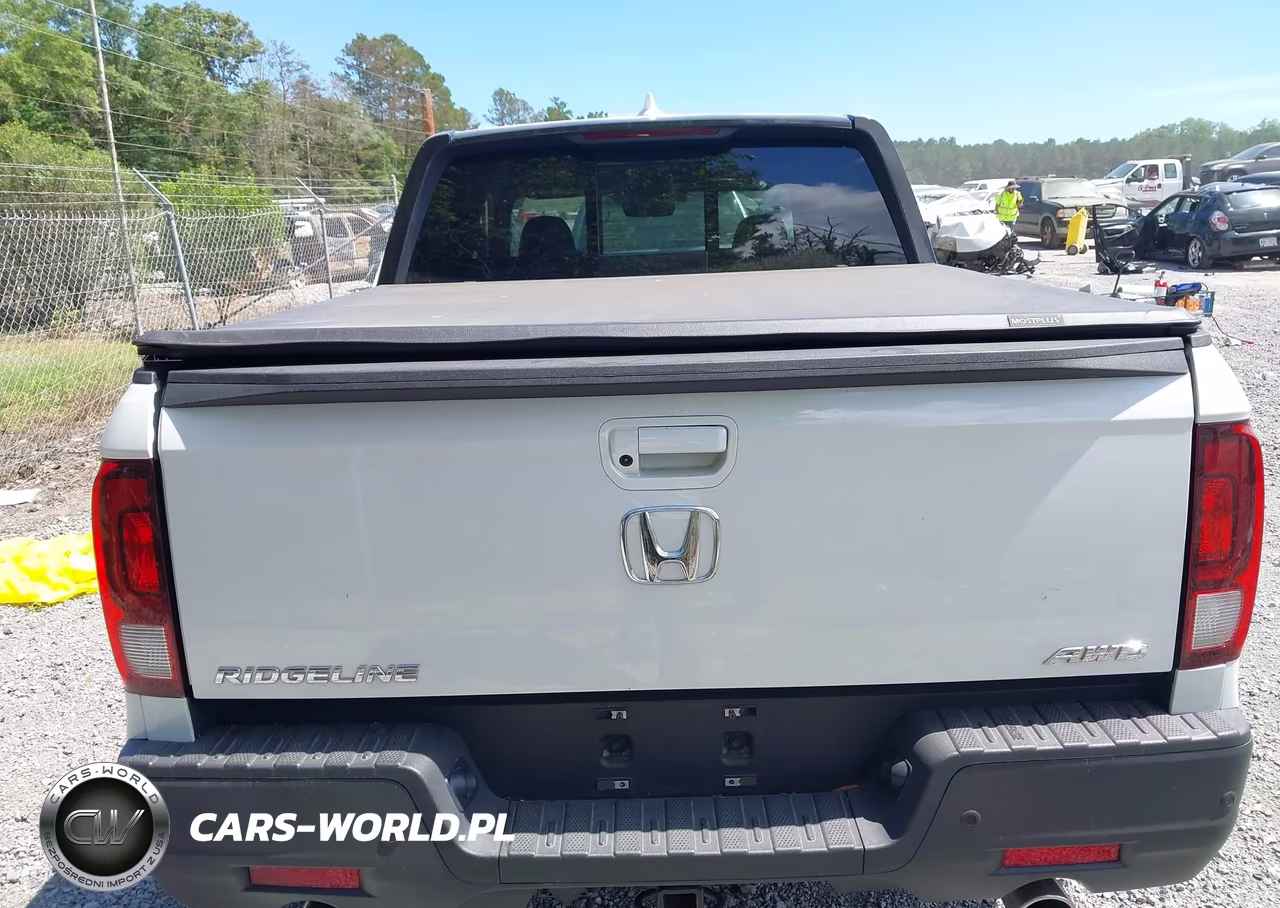 2023 Honda Ridgeline Black Edition VIN:5FPYK3F84PB015762 - 16