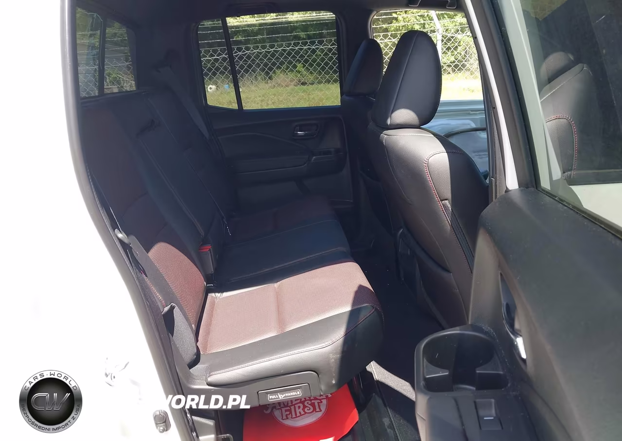 2023 Honda Ridgeline Black Edition VIN:5FPYK3F84PB015762 - 8