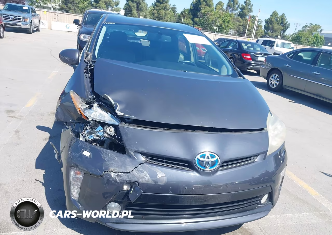 2013 Toyota Prius Five VIN:JTDKN3DU1D5606778 - 12