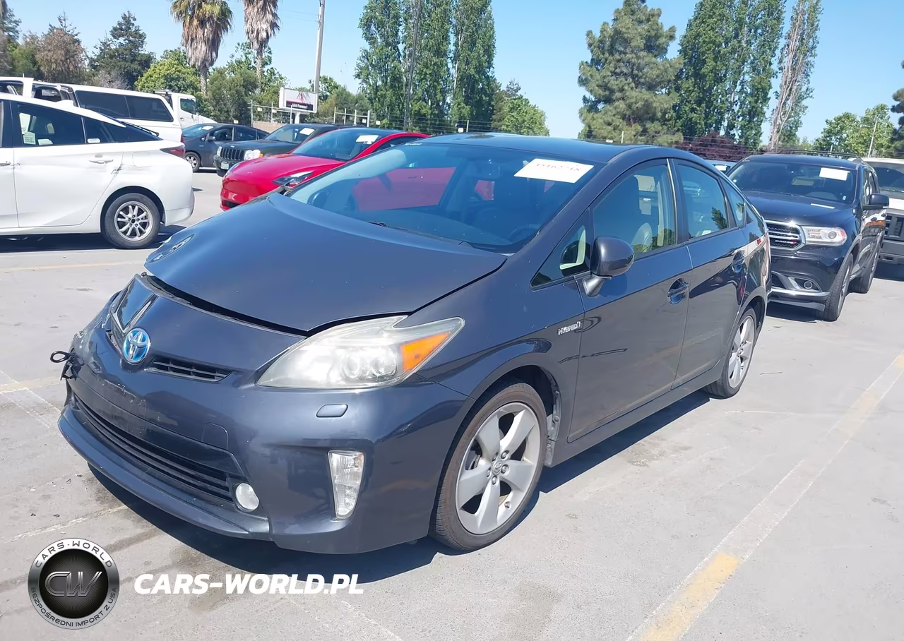 2013 Toyota Prius Five VIN:JTDKN3DU1D5606778 - 2
