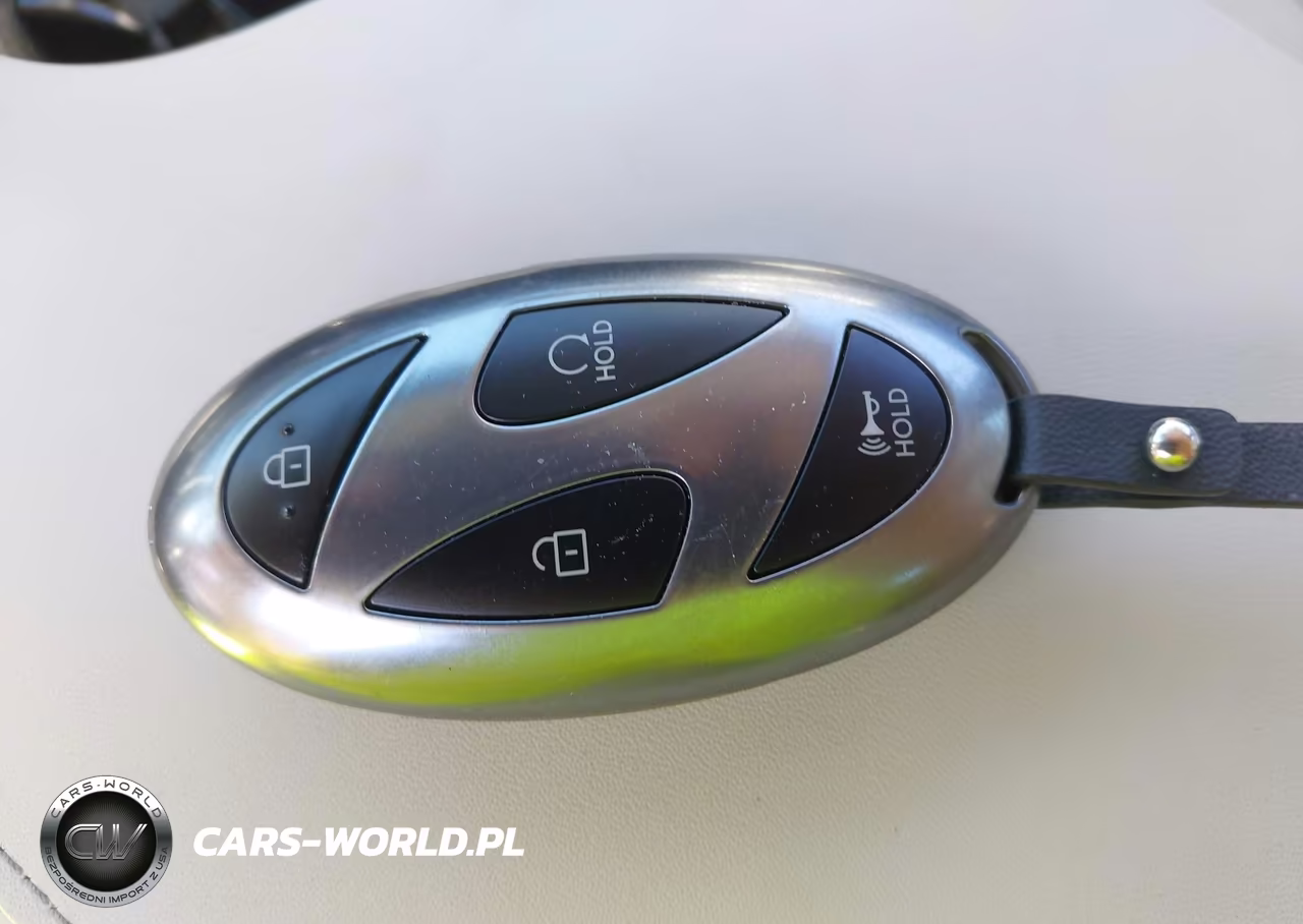 2026 Hyundai Sonata Hybrid Sel VIN:KMHL34JJ5TA135990 - 11
