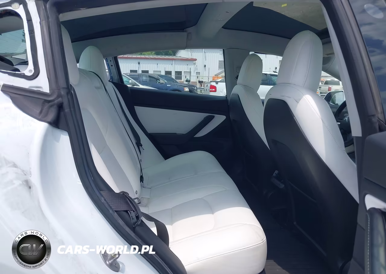 2018 Tesla Model 3 Long Range-Performance VIN:5YJ3E1EB1JF096965 - 8