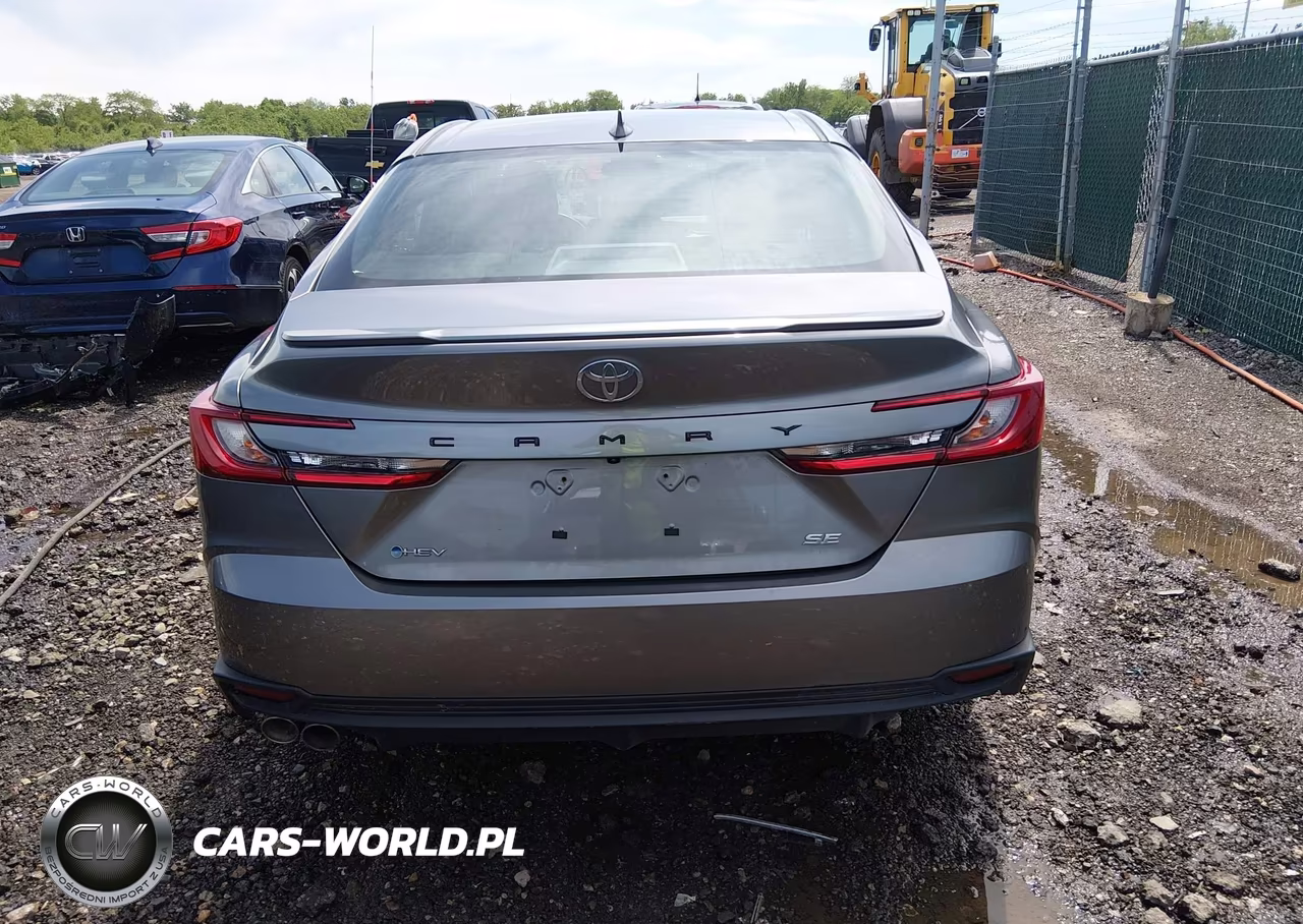 2025 Toyota Camry Se VIN:4T1DAACK3SU593913 - 16