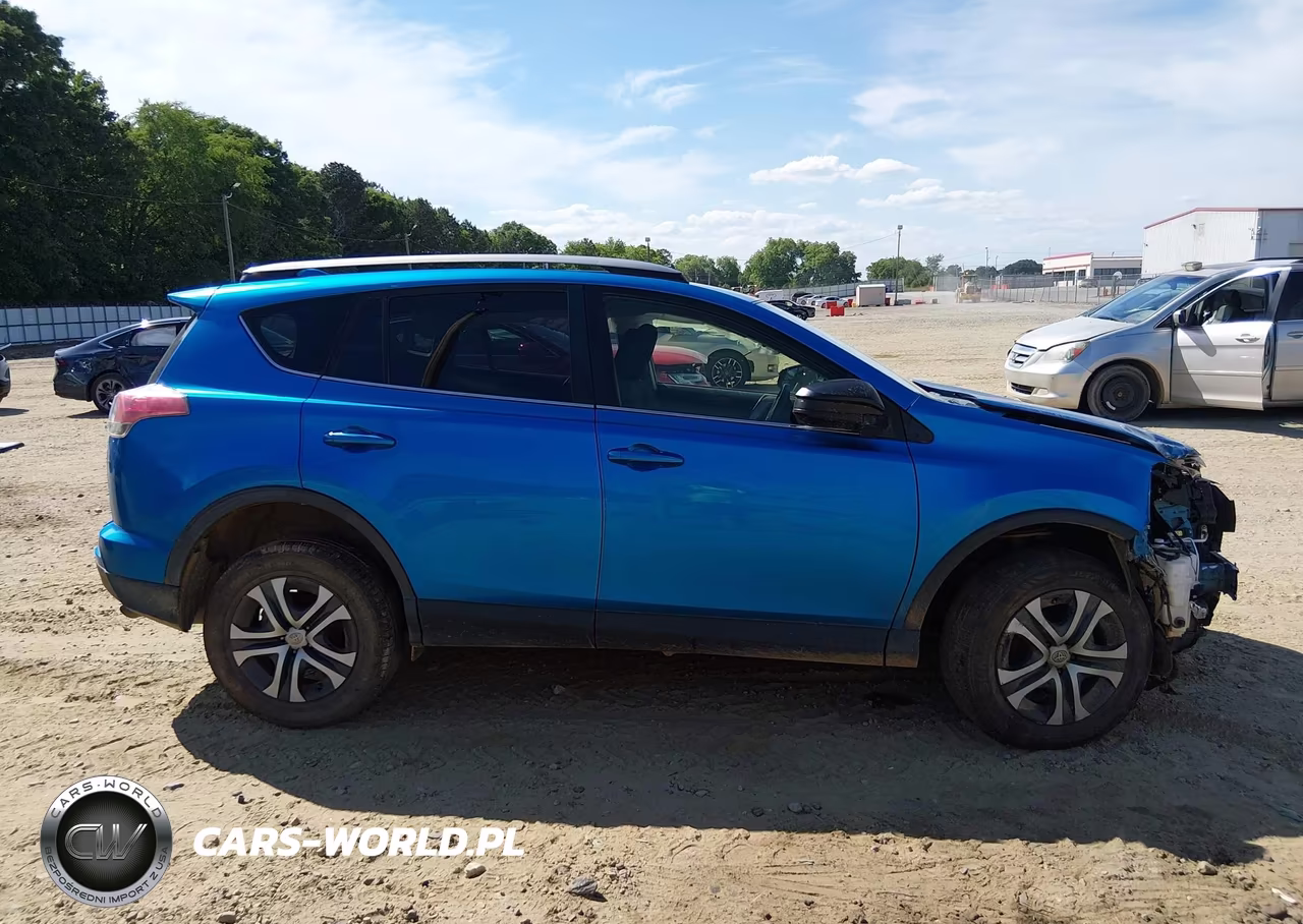 2018 Toyota Rav4 Le VIN:JTMZFREV8JJ734895 - 12