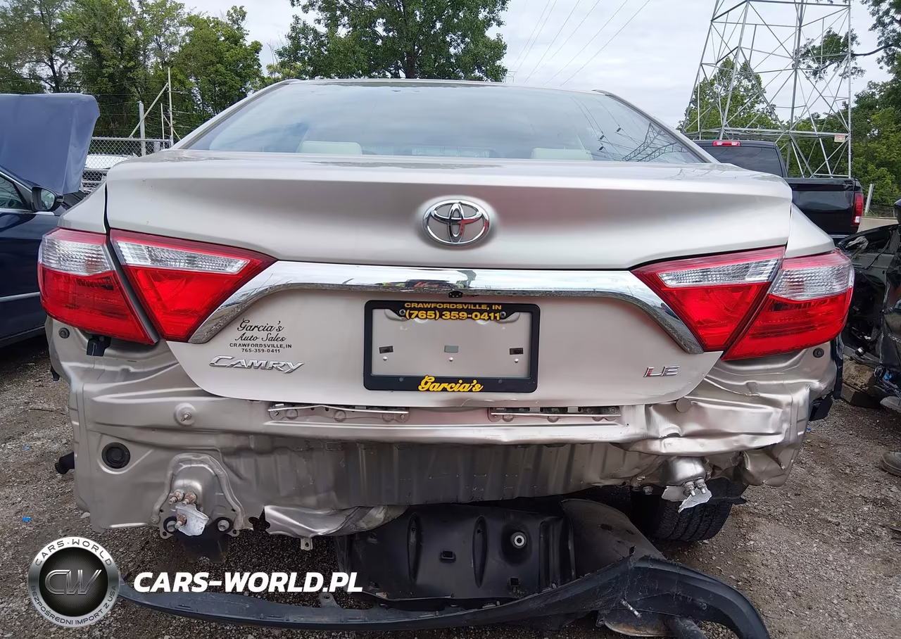 2016 Toyota Camry Le VIN:4T1BF1FK1GU527730 - 16