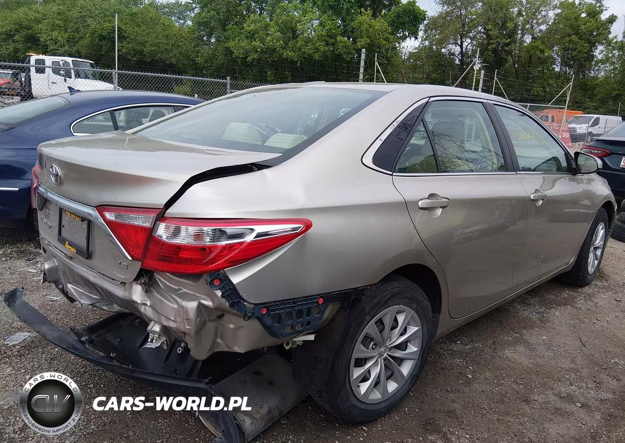 2016 Toyota Camry Le VIN:4T1BF1FK1GU527730 - 6