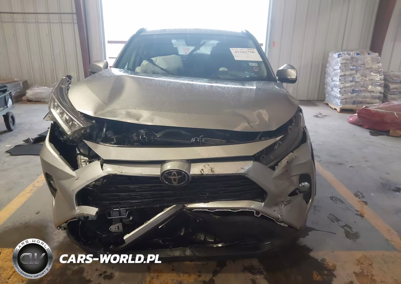 2020 Toyota Rav4 Xle VIN:2T3W1RFV9LC047110 - 12