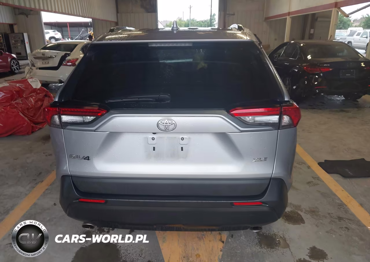 2020 Toyota Rav4 Xle VIN:2T3W1RFV9LC047110 - 16