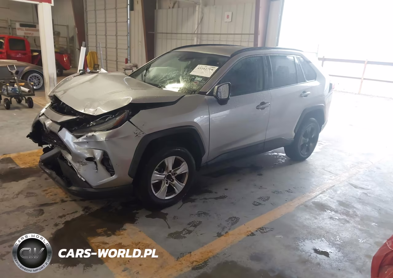 2020 Toyota Rav4 Xle VIN:2T3W1RFV9LC047110 - 2
