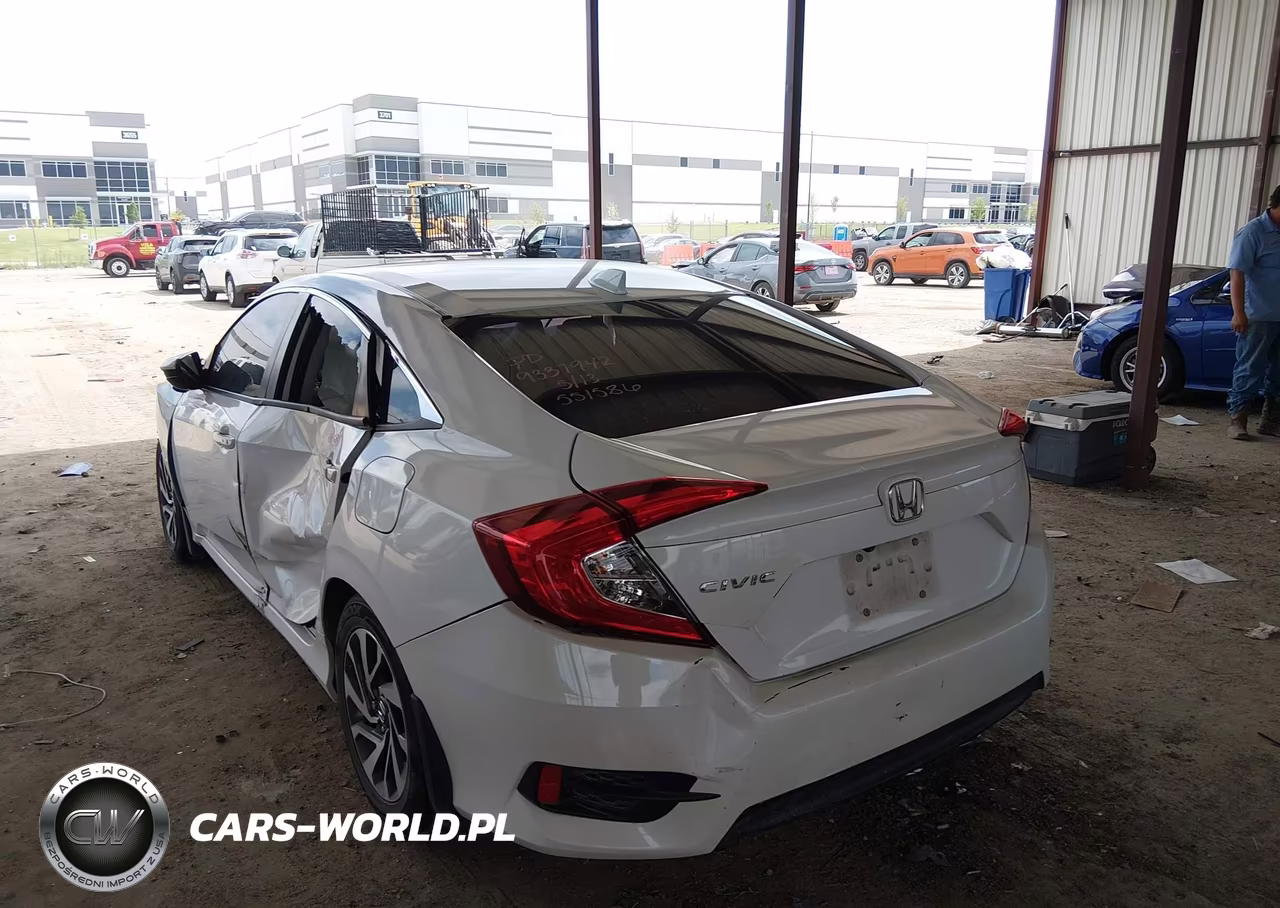 2018 Honda Civic Ex VIN:2HGFC2F73JH551586 - 3