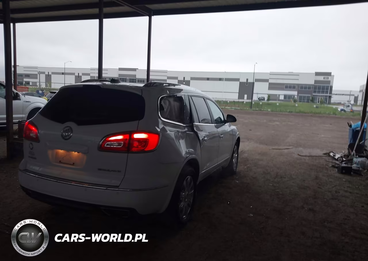 2017 Buick Enclave Premium VIN:5GAKRCKDXHJ339355 - 4