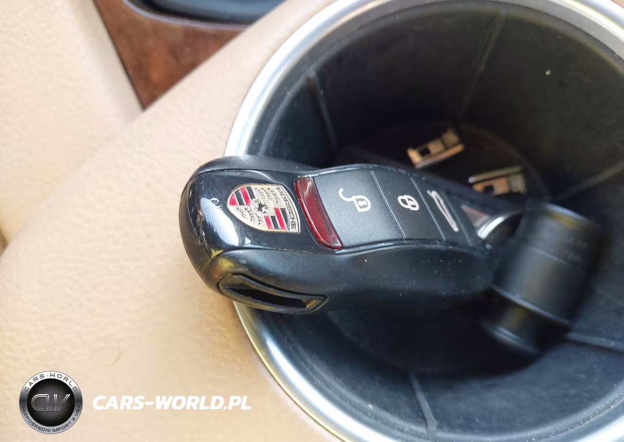 2012 Porsche Panamera 4 VIN:WP0AA2A75CL018943 - 11