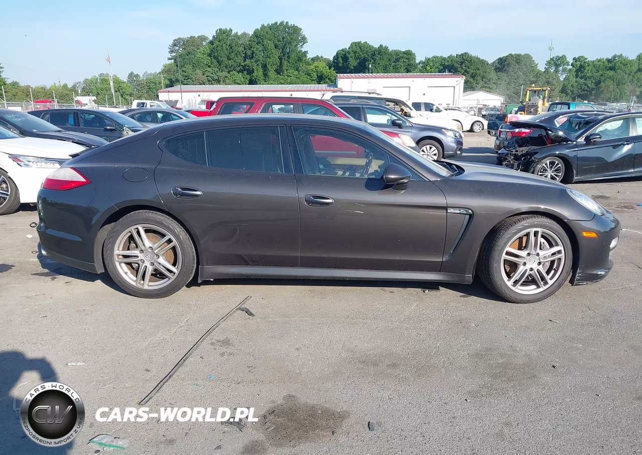 2012 Porsche Panamera 4 VIN:WP0AA2A75CL018943 - 13