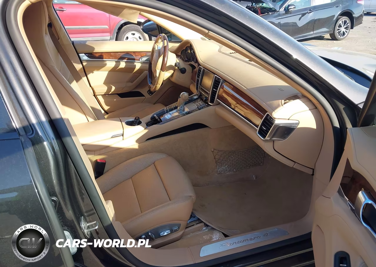 2012 Porsche Panamera 4 VIN:WP0AA2A75CL018943 - 5