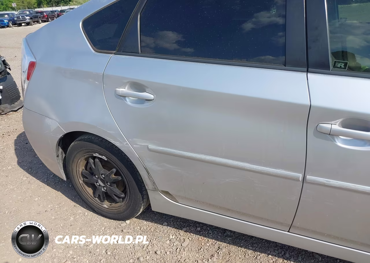 2012 Toyota Prius Three VIN:JTDKN3DU1C5438767 - 17