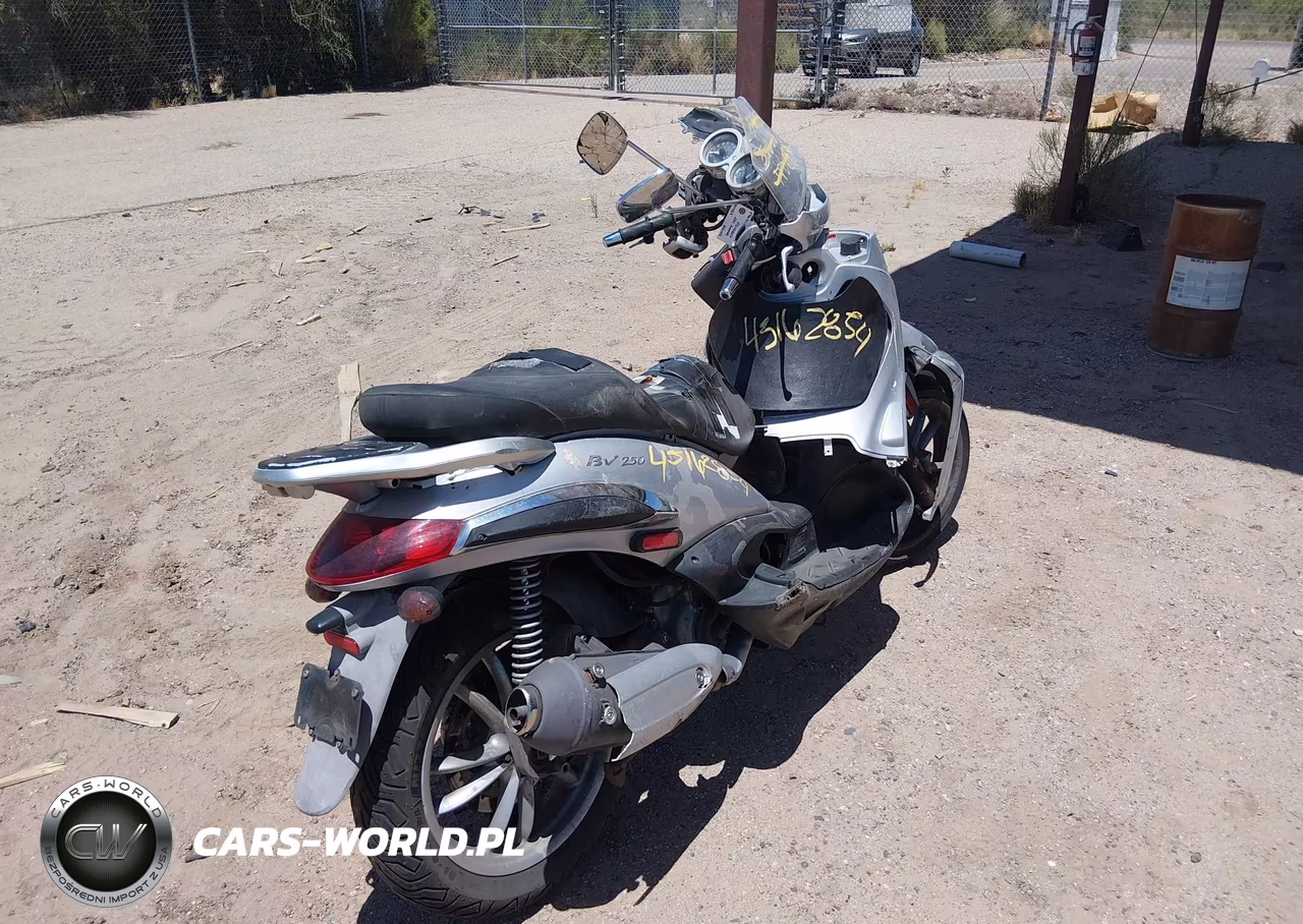 2006 Piaggio Bv 200-250 VIN:ZAPM289L065101427 - 3